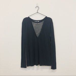 NWOT LF Emma & Sam Long Sleeve Mesh Deep V T Shirt